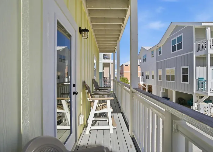 The Yellow Rose #3 * Gulf Shores